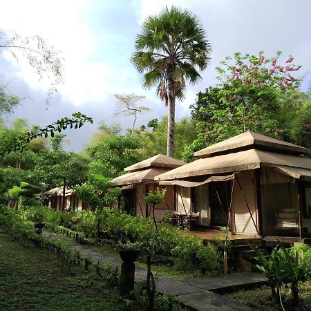 Jawa Jiwa G-Land Resort Dadapan Luaran gambar