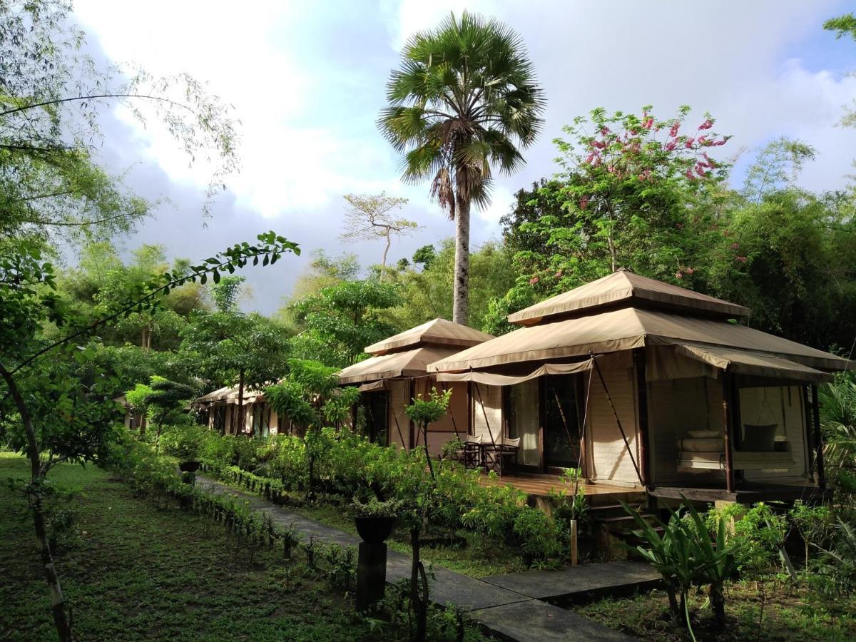 Jawa Jiwa G-Land Resort Dadapan Luaran gambar